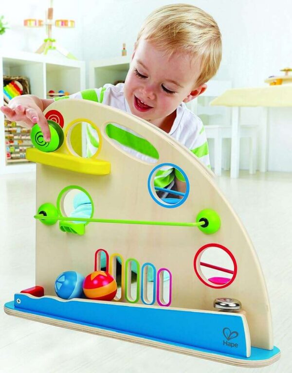 Derbi de bolas coloridas