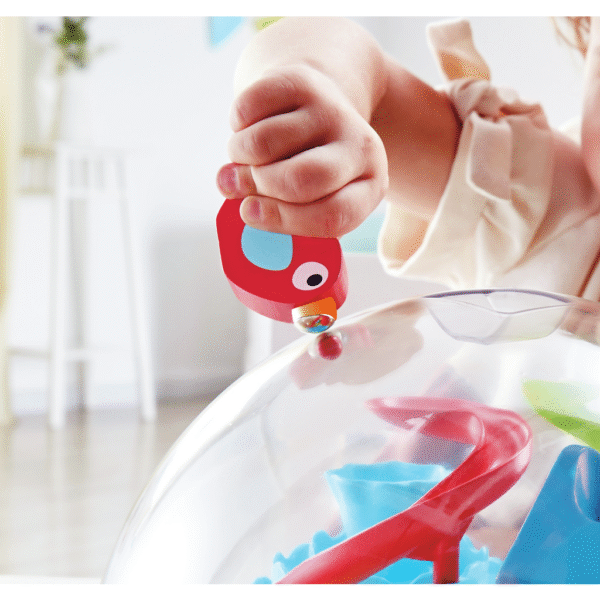 Cúpula Laberinto de aventuras en el valle soleado