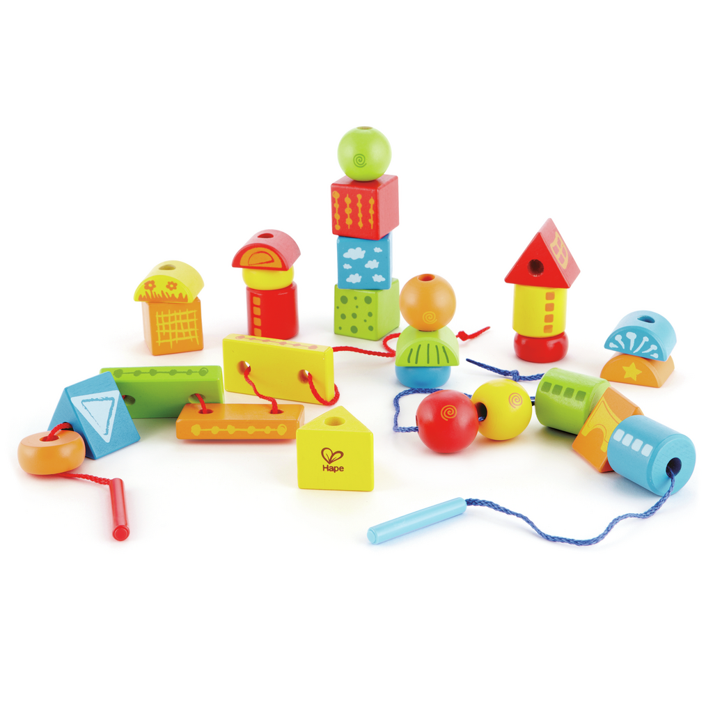 juego de enhebrar para niños de madera Hape