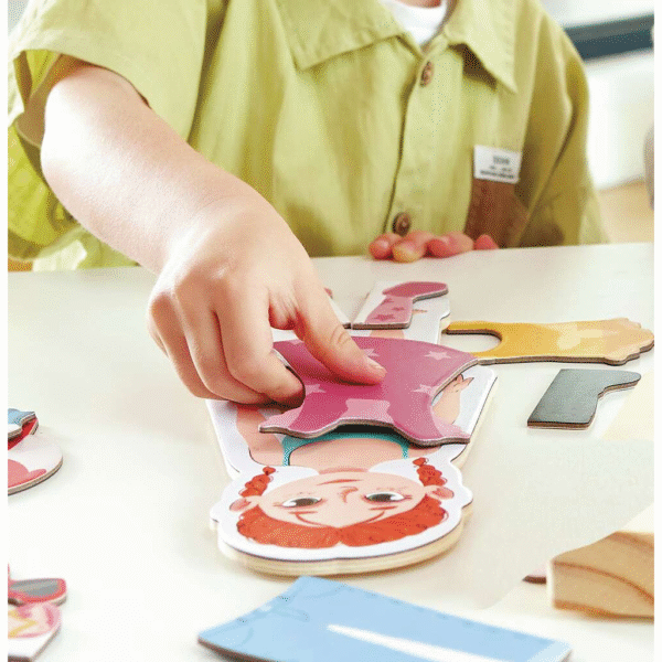 E1651_4.png Rompecabezas magnético de disfraces