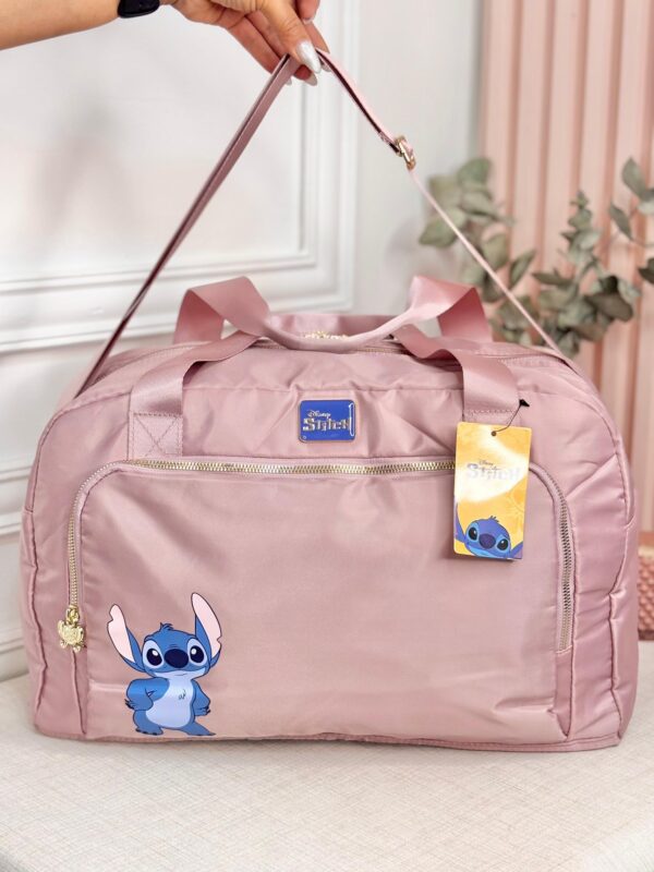 520214713_122145193688750945_6555799198827357331_n Maletín Disney Stitch rose gold